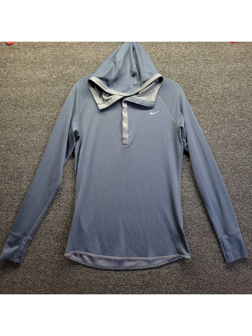 Nike Dri Fit Women's Quarter Snap Button Gray Sweater Pullover Size L READ**